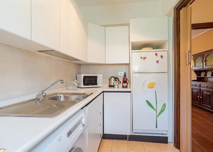 Apartmán Guesthost - Flat With Parking & Veranda